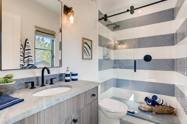 Interior of a Caliber custom home in Denver