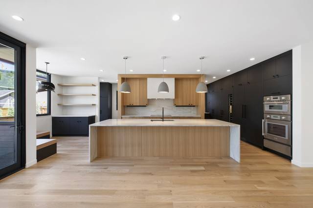 Interior of a Caliber custom home in Denver