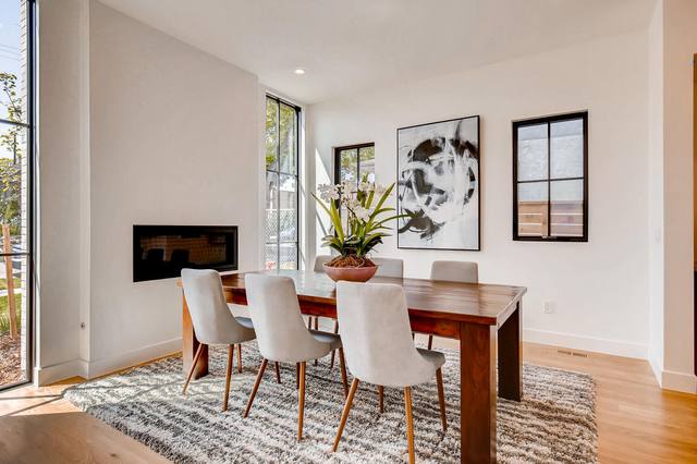 Interior of a Caliber custom home in Denver