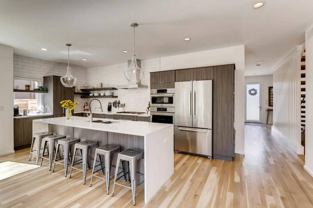 Interior of a Caliber custom home in Denver