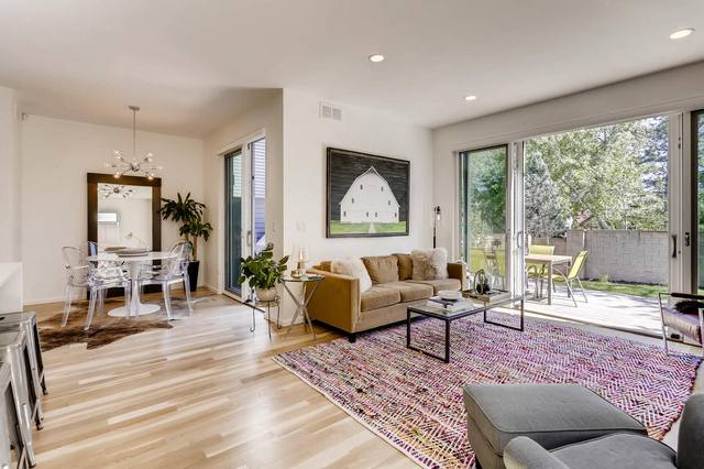 Interior of a Caliber custom home in Denver