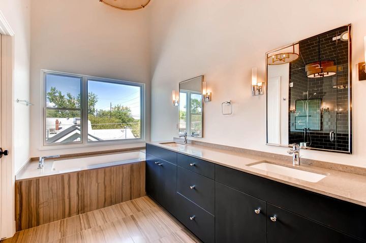 2nd Floor Master Bathroom of a Caliber custom home at 1803 S Clarkson in Denver