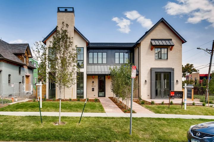 Exterior Front of a Caliber custom home at 1923 W 37th Ave in Denver