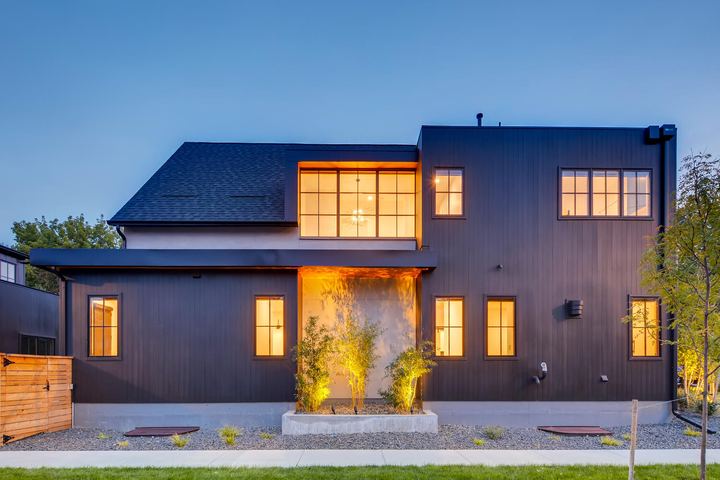 Exterior Side of a Caliber custom home at 2010 S Clarkson St in Denver