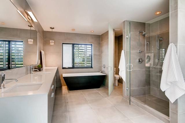 Interior of a Caliber custom home in Denver