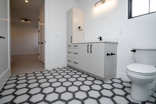 Interior of a Caliber custom home in Denver