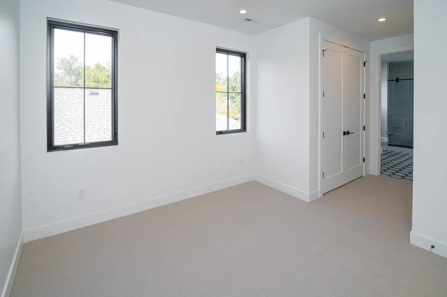 Interior of a Caliber custom home in Denver