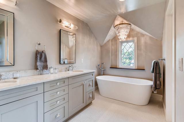 Interior of a Caliber custom home in Denver