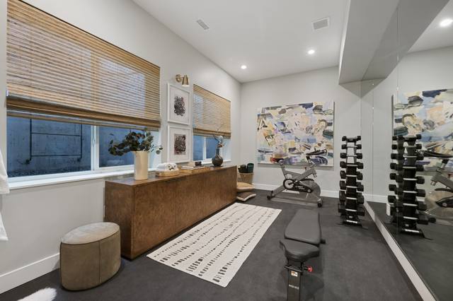 Interior of a Caliber custom home in Denver