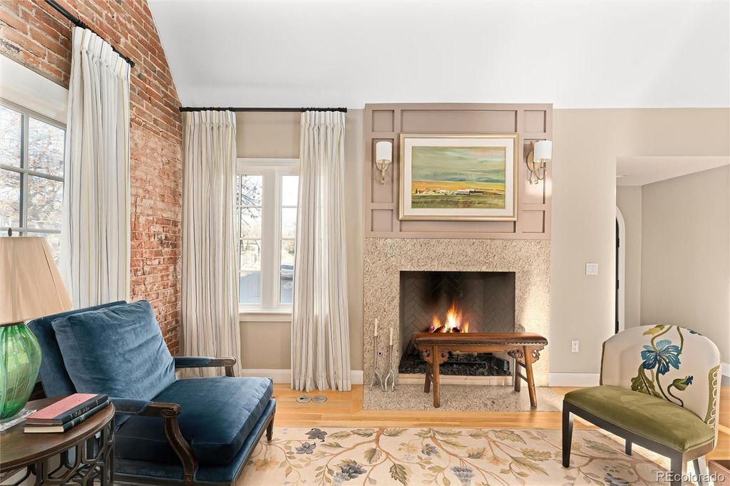 Custom home built by Caliber in Washington Park